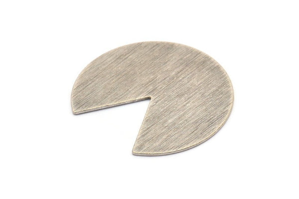 Silver Circle Blank, 2 Textured Antique Silver Plated Brass Pizza Slice Blanks, Findings (37x34x0.80mm) M206