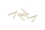 Silver V Shape, 10 Antique Silver Plated Brass V Shaped Charms With 1 Hole (23x19x1mm) M01169 H1282