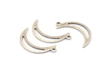Silver Moon Charm, 24 Textured Antique Silver Plated Brass Crescent Moon Charms With 1 Loop (25x5x0.80mm) M01201