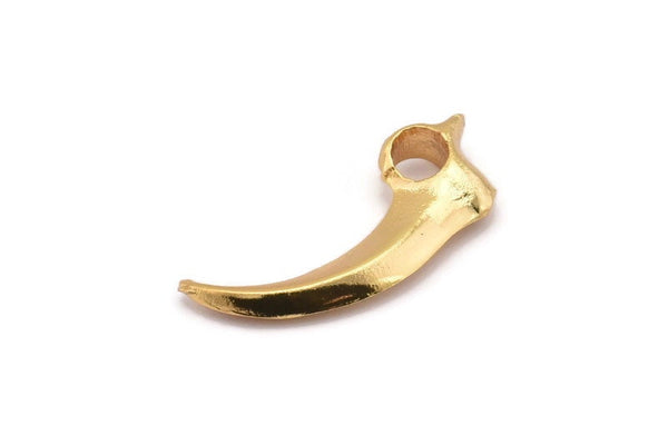 Gold Tiger Tooth, 2 Gold Plated Brass Tiger Tooth Necklace Pendants (27x10mm) N0261 Q0091
