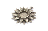 Silver Sunflower Charm, 2 Antique Silver Plated Brass Flower Charms With 1 Loop, Pendants, Earrings (31x27mm) N0718