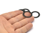 Siyah Daire Charm, 1 Delikli 2 Oksitlenmiş Siyah Pirinç Daire Charm (25x0,80 mm) M01616