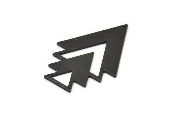 Siyah Üçgen Tılsımı, 1 Delikli 2 Oksitlenmiş Siyah Pirinç Ağaç Tılsımı (47x33x1mm) M01220