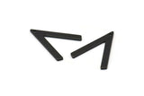 Siyah V Şeklinde, 1 Delikli 10 Oksitlenmiş Siyah Pirinç V Şeklinde Tılsım (23x19x1mm) M01169 H1282