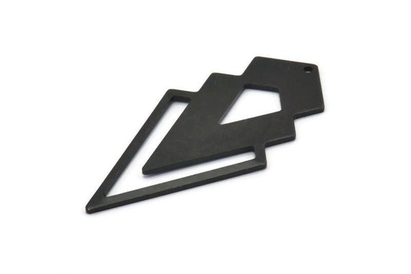 Siyah Üçgen Tılsım, 1 Delikli 4 Oksitlenmiş Siyah Pirinç Elmas Tılsım (46x22x1mm) M01174