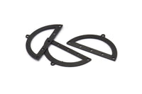 Yarım Daire Charm, 6 Delikli, Boşluklu, Bağlantı Parçalı 4 Oksitlenmiş Siyah Pirinç Yarım Ay Charm (38x20x0,80 mm) M506