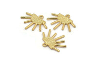 Sun Ethnic Pendant ,4 Gold Plated Brass Sun Ethnic Pendants With 1 Loop, Findings, Charms (21x17x1.50mm) E479 Q0775