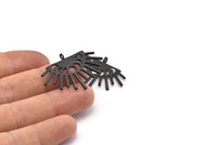 Ay Evreleri Tılsımı, 1 Döngülü 2 Çekiçlenmiş Oksitlenmiş Siyah Pirinç Ay Tılsımı (38x26x1,2 mm) N1477 H1334