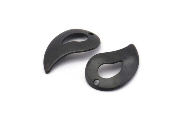 Siyah Damla Tılsımı, 1 Delikli 20 Oksitlenmiş Siyah Pirinç Damla Tılsımı, Bulgular (19x12mm) Bs 1276