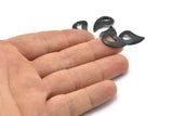 Siyah Damla Tılsımı, 1 Delikli 20 Oksitlenmiş Siyah Pirinç Damla Tılsımı, Bulgular (19x12mm) Bs 1276