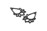 Siyah Lotus Charm, 2 Dokulu Oksitlenmiş Siyah Pirinç Lotus Çiçeği Kolye, Küpe, Charm (35x24 mm) BS 2431