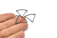 Triangle Black Pendant, 12 Oxidized Black Brass Cambered Triangles (23x23x23mm) BS 1210 H1686