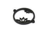 Siyah Çiçek Tılsımı, 2 Halkalı 4 Oksitlenmiş Siyah Pirinç Lotus Çiçeği Kolye, Bulgular (28x22x1,5 mm) N1377 H0957