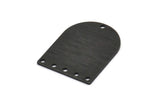 D Şeklinde Tılsım, 6 Delikli 4 Dokulu Oksitlenmiş Siyah Pirinç D Şeklinde Tılsım, Damgalama Boşlukları, Bulgular (28x21x0,80 mm) M354