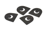 Siyah Ay Tılsımı, 1 Delikli 20 Oksitlenmiş Siyah Pirinç D Şeklinde Tılsım (16x17x0,50 mm) M1063
