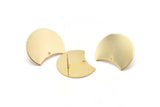 Gold Moon Earring, 2 Gold Plated Brass Moon Stud Earrings With 1 Hole (28x21x0.80mm) M050 A1513 Q1035