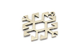 Silver Charm, 4 Antique Silver Plated Brass - Carpet Pattern - Charm Pendant -  Silver Rug Pattern Charms With 1 Loop (30x29x1.2mm) N1493