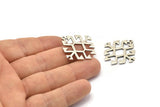 Silver Charm, 4 Antique Silver Plated Brass - Carpet Pattern - Charm Pendant -  Silver Rug Pattern Charms With 1 Loop (30x29x1.2mm) N1493
