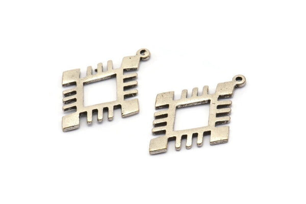 Silver Charm, 4 Antique Silver Plated Brass -Carpet Pattern - Charm Pendant -Silver Rug Pattern Charms With 1 Loop (29x20x1.2mm) N1494 H1382