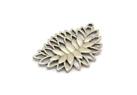 Silver Leaf Charm, 4 Antique Silver Plated Brass Leaf Motif Charms With 1 Loop, Pendants, Earrings, Findings (36x25mm) N0826 H0795