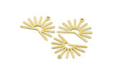 Brass Sun Charm, 8 Textured Raw Brass Sun Charms With 1 Loop (20x25x0.80mm) M02295