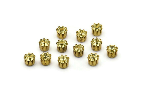 40 Vintage Raw Brass Yellow Swarovski Rhinestone Prong Setting 4.5 Mm T026