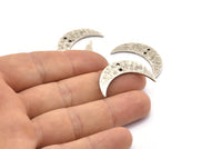 Çekiçle İşlenmiş Ay Hilal Charm, 2 Delikli 2 Antik Gümüş Kaplamalı Pirinç Çekiçle İşlenmiş Ay (30x8x1,2 mm) N0387 H0037