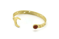 Brass Moon Cuff,  Raw Brass Crescent Moon Cuff Stone Setting With 1 Pad -  Pad Size 8mm N1653