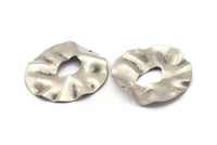 Silver Round Charm, 2 Antique Silver Plated Brass Wavy Round Charm With 1 Hole, Earrings, Findings (40x37x0.50m) D1041