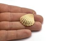 Gold Shell Charm, 1 Gold Plated Brass Sea Shell Charm with 1 Loop, Pendants, Charms, Findings (33x26.5mm) E288 Q0577