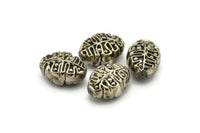 Vintage Leaf Beads, 4 Vintage Leaf Plastic Beads (20x14mm) B-13