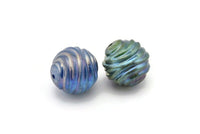 Vintage Plastic Beads, 2 Vintage Plastic Beads, Made In Germany (21mm) B-12