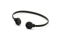 Black Round Cuff, Oxidized Black Brass Round Cuff Stone Setting With 2 Pads -  Pad Size 10mm V109 H0924