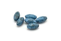 Vintage Blue Beads, 12 Vintage Glass Oval Blue Beads  (20x10mm) Cv25  CF28