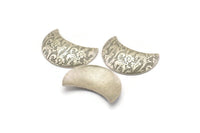Bombeli Dokulu Ay, 5 Antik Gümüş Kaplamalı Pirinç Çiçek Dokulu Ay Bulguları (28x14mm) C022