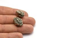 Vintage Leaf Beads, 4 Vintage Leaf Plastic Beads (20x14mm) B-13
