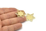 Brass Flower Charm, 6 Raw Brass Flower Charms With 1 Loop, Stamping Blanks (31x25x0.80mm) M02540