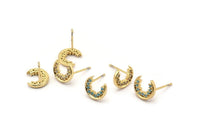 Gold Moon Earring, 4 Gold Plated Brass Crescent Moon Stud Earrings (9x10mm) SY0177