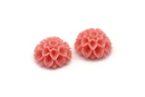 Flower Cabochons, 4 Coral Pink Chrysanthemum Flower Cabochons (18x9mm) T033