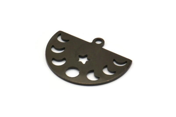 Siyah Yıldız Charm, 1 Döngülü 8 Oksitlenmiş Siyah Pirinç Ay Evreleri Charm (22x17x0,80 mm) M01546