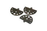 Siyah Yıldız Charm, 1 Döngülü 8 Oksitlenmiş Siyah Pirinç Ay Evreleri Charm (22x17x0,80 mm) M01546