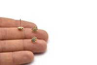 Gold Flower Earring, 4 Gold Plated Brass Flower Stud Earrings (8x7mm) SY0205