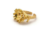 The Queen Ring Settings, 1 Gold Plated Queen Ring Setting with Pad Size 10mm U043 Q0249