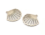 Silver Shell Charm, 2 Antique Silver Plated Brass Sea Shell Pendants With 1 Loop (31x32x1mm) N1293