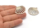 Silver Shell Charm, 2 Antique Silver Plated Brass Sea Shell Pendants With 1 Loop (31x32x1mm) N1293
