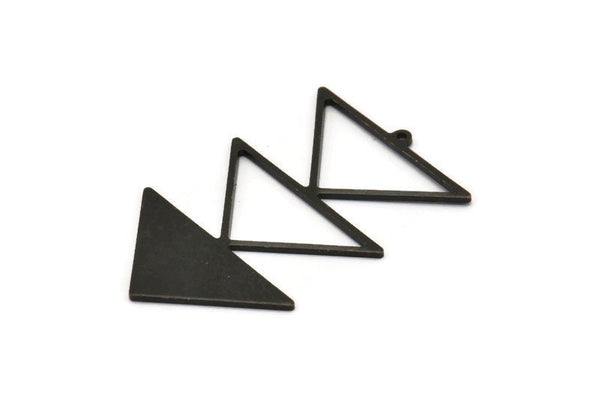 Siyah Üçgen Charm, 1 Döngülü 2 Oksitlenmiş Siyah Pirinç Üçgen Charm (47x30x1mm) M01792