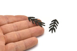 Siyah Dal Tılsımı, 1 Delikli 6 Oksitlenmiş Siyah Pirinç Dal Tılsımı, Yaprak Tılsımı Küpeler (30x13x0,80 mm) M01693