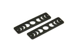 Siyah Dikdörtgen Charm, 2 Delikli 6 Oksitlenmiş Siyah Pirinç Ay Evreleri Charm'ı (40x10x0,80 mm) M01997 H1149