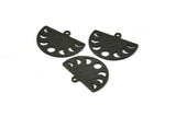 Siyah Ay Tılsımı, 1 Döngülü 8 Dokulu Oksitlenmiş Siyah Pirinç Ay Evreleri Tılsımı (22x17x0,80 mm) M01565