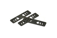 Siyah Dikdörtgen Charm, 1 Delikli 6 Oksitlenmiş Siyah Pirinç Ay Evreleri Charm'ı (40x10x0,80 mm) M01825